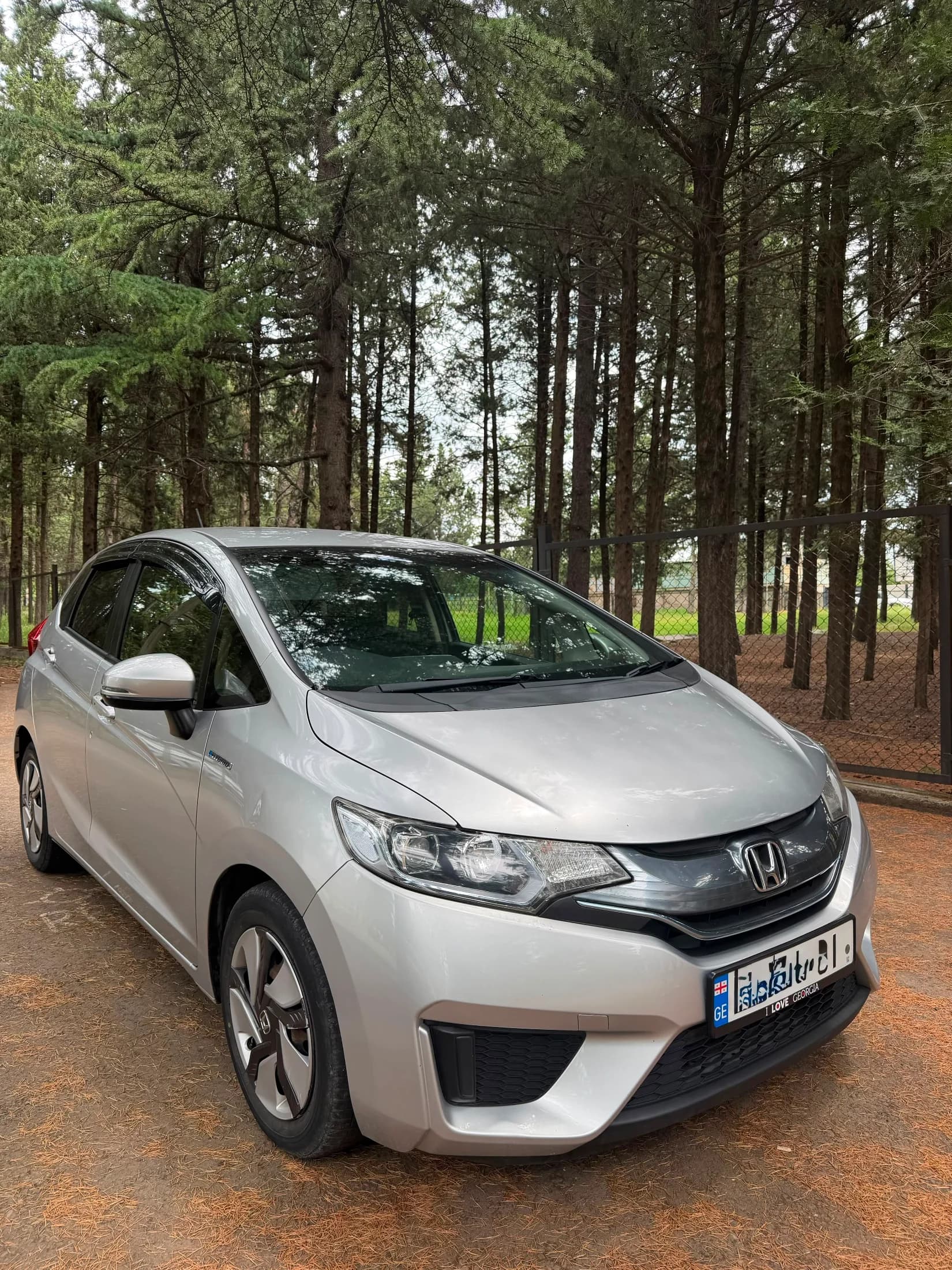 Honda fit 2014 1.5 ჰიბრიდი